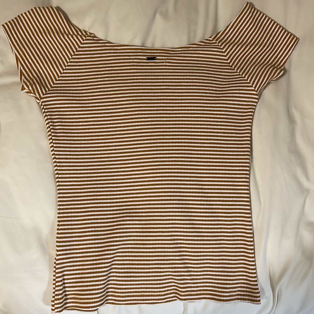 O’Neil Off Shoulder Top in Medium